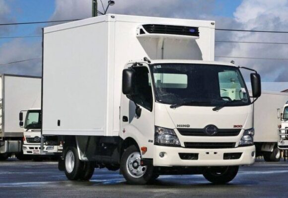 best chiller van for rent in dubai