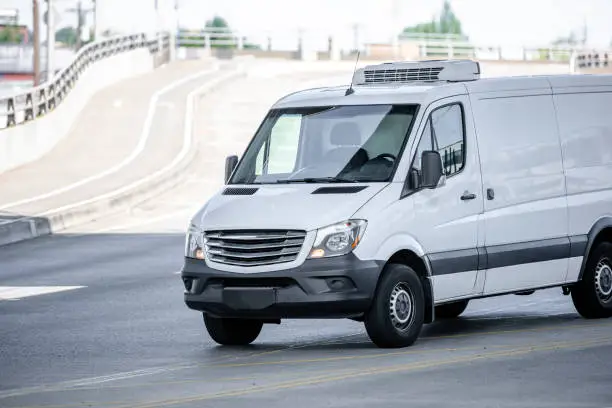 Delivery Van Rental in Abu Dhabi