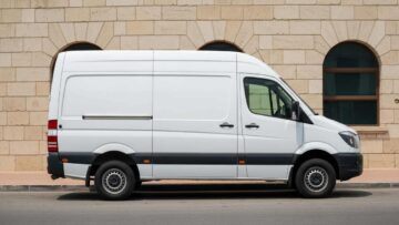 1-ton chiller van rental